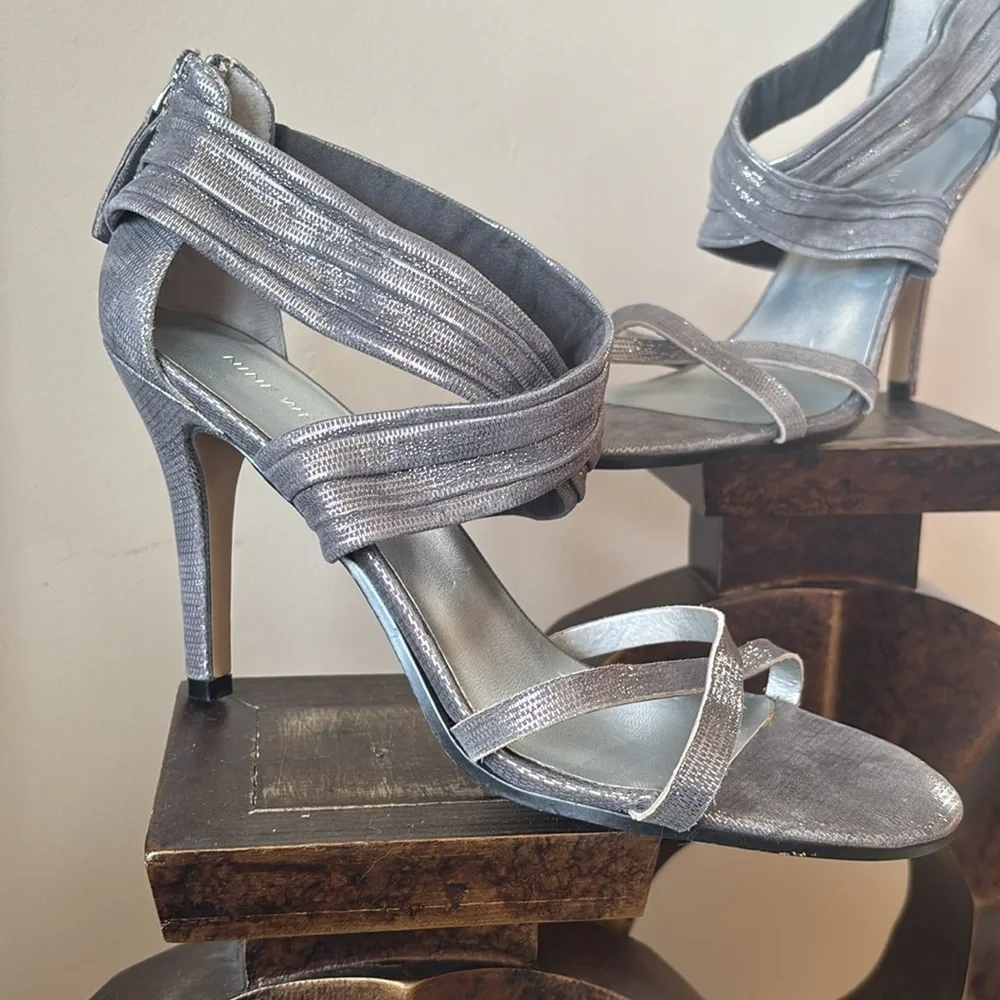 Nine West step out